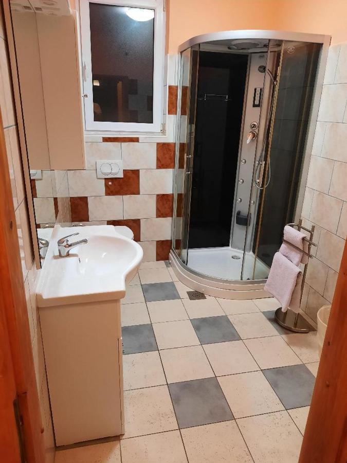 Holiday Home Villa Marin Stanici Екстериор снимка
