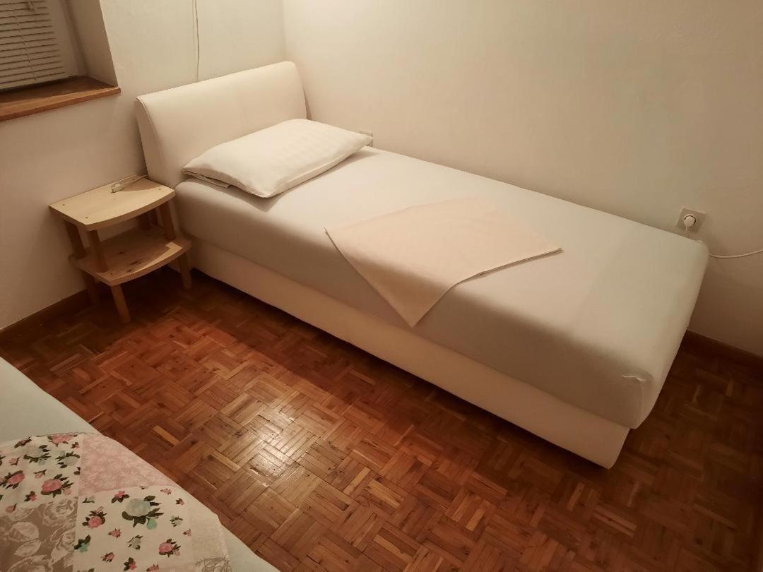 Holiday Home Villa Marin Stanici Екстериор снимка